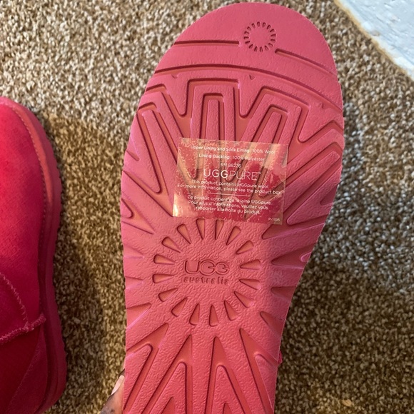 Ugg boots - Picture 5 of 6